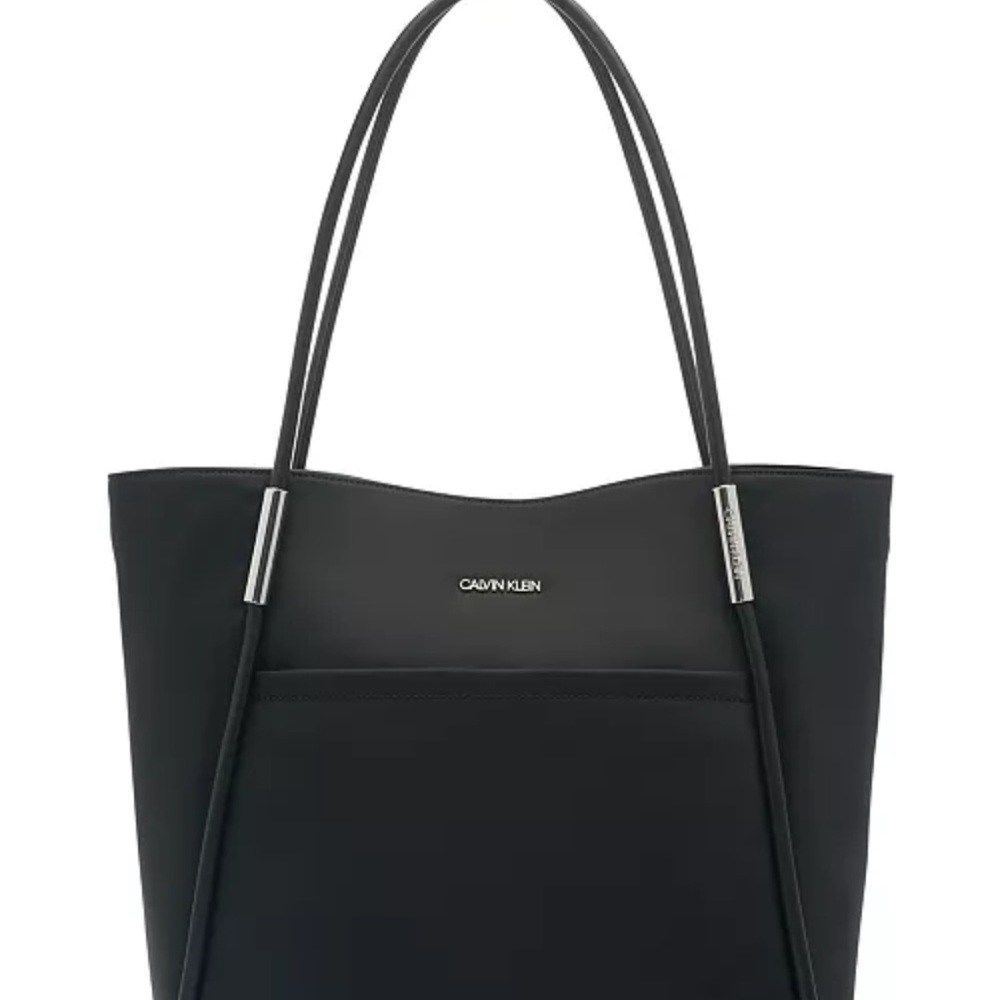 EUC 👛 Calvin Klein Angelique Tote 👜 Black
